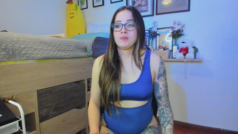 HannahMolly's Streamate show and profile