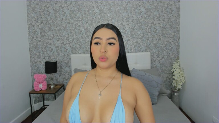 IsabellaMiller18's Streamate show and profile