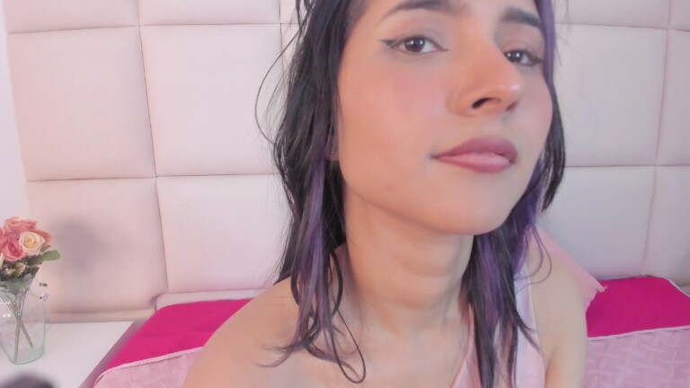 SamanthaLevy's Streamate show and profile