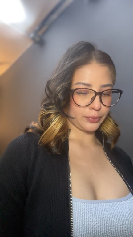 NataliaBrigde's Streamate show and profile