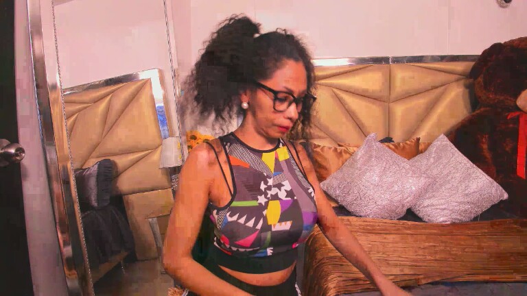 KarenDuval's Streamate show and profile