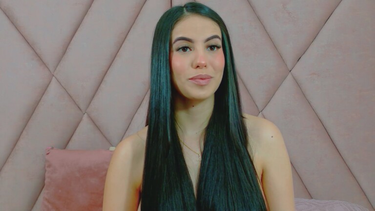 VictoriaSoleil's Streamate show and profile