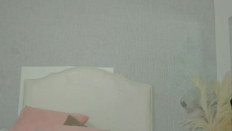 Lulubonny's Streamate show and profile