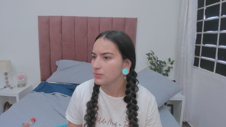 AmaiaRivers's Streamate show and profile