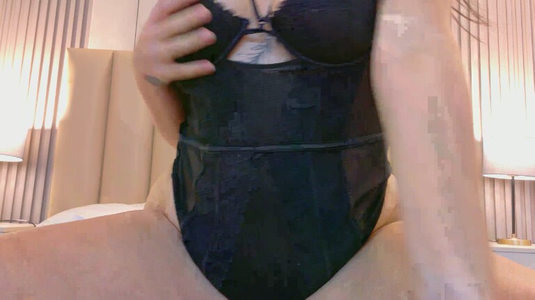 LuannaGray's Streamate show and profile