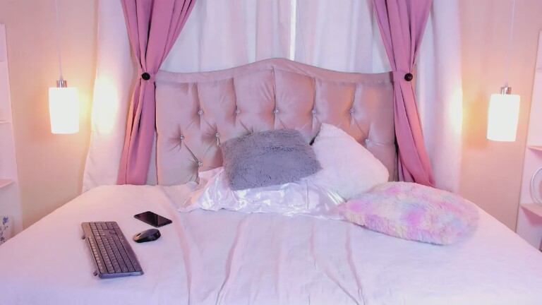 MarianBlazee's Streamate show and profile