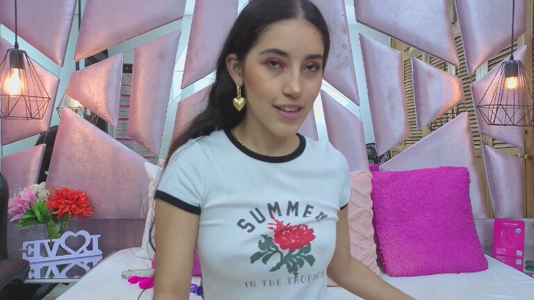 AbbyBenet's Streamate show and profile