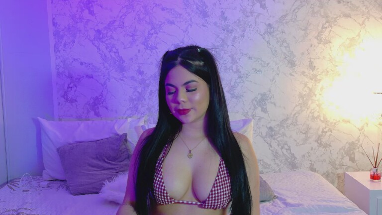 MartinaGucci's Streamate show and profile