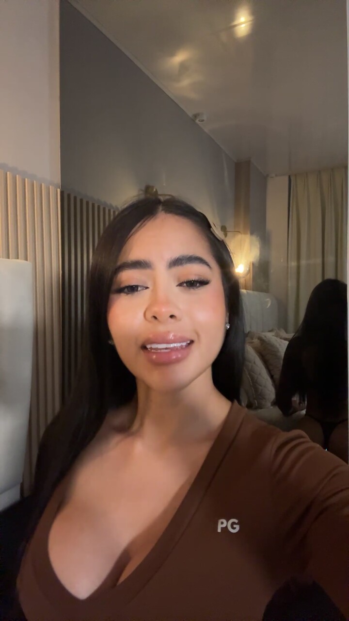 BellaaCarter