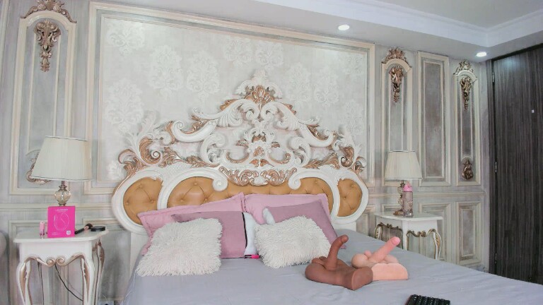 AlishaCox's Streamate show and profile