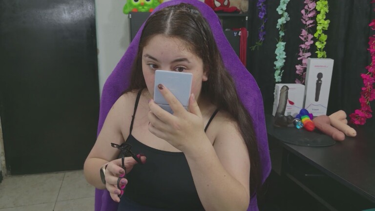 annbronw's Streamate show and profile