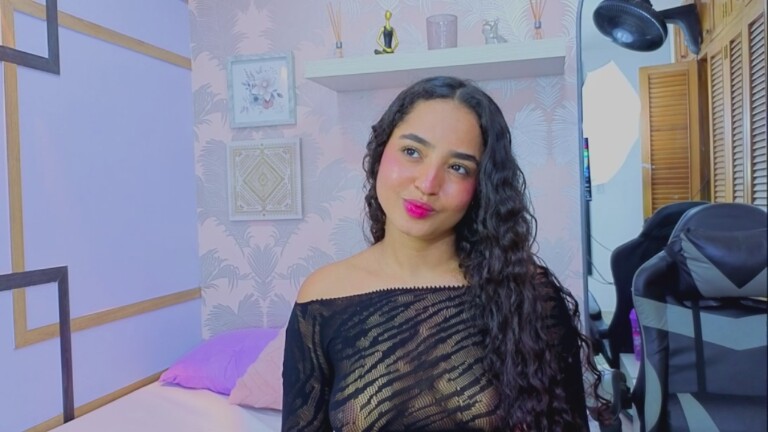 Emmaa_Thompsoon's Streamate show and profile