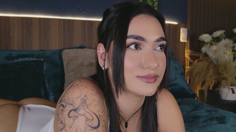 ManuelaHall's Streamate show and profile