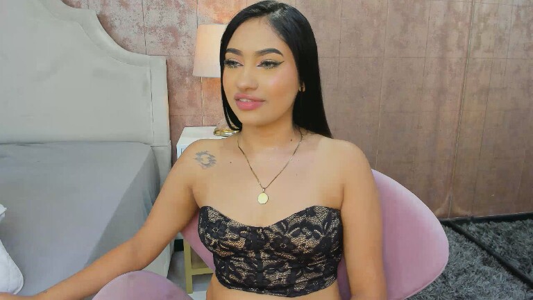 KhloeWonders's Streamate show and profile