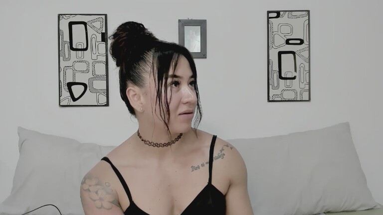 AngelMartins's Streamate show and profile