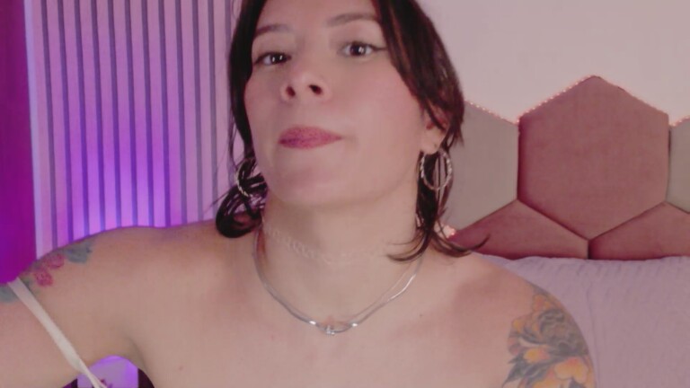 EivaStone's Streamate show and profile