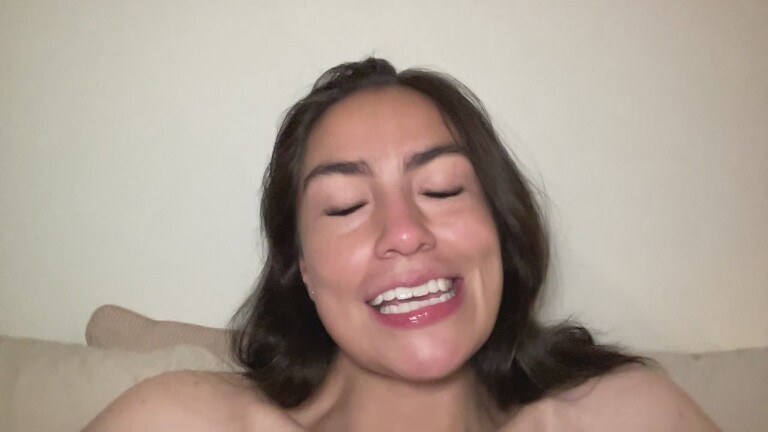 Bellasmmith's Streamate show and profile