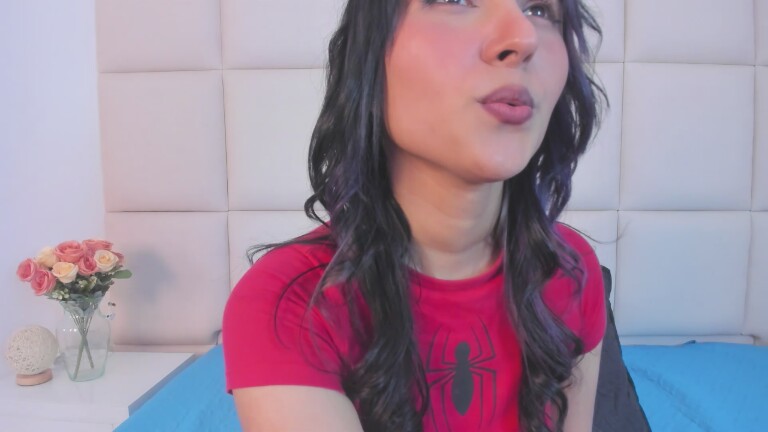 SamanthaLevy's Streamate show and profile