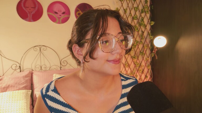 HaileyBunny_18's Streamate show and profile