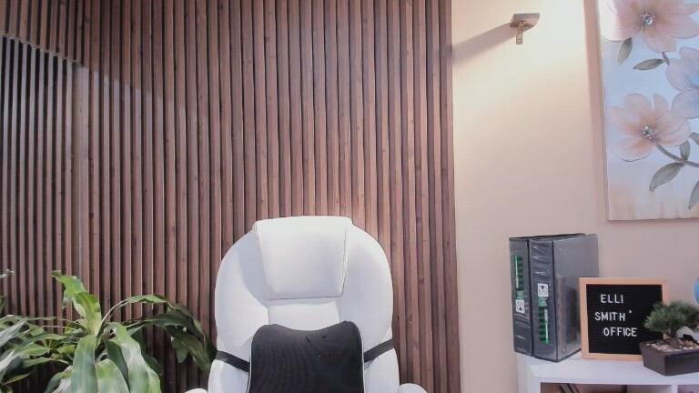 ElliSmith's Streamate show and profile