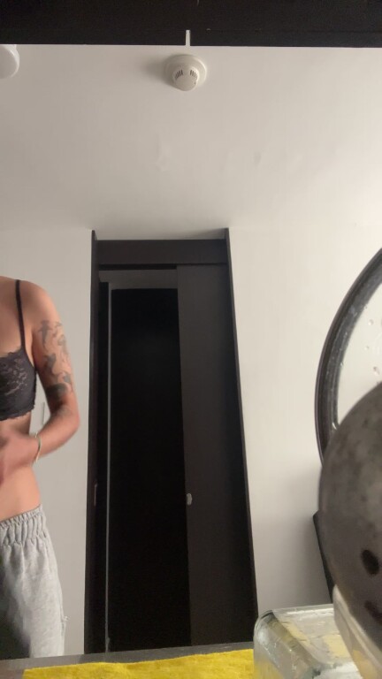 AriadnaOwenss's Streamate show and profile