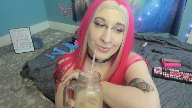 ShaeWednesday's Streamate show and profile