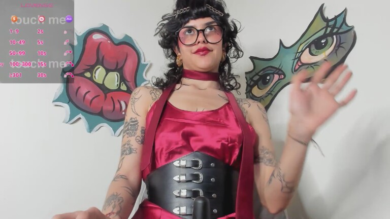 triinitty's Streamate show and profile