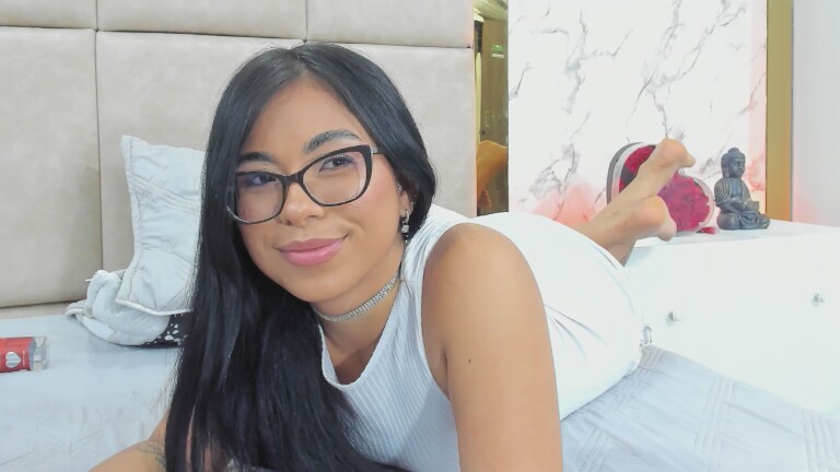 LiaSinclair's Streamate show and profile