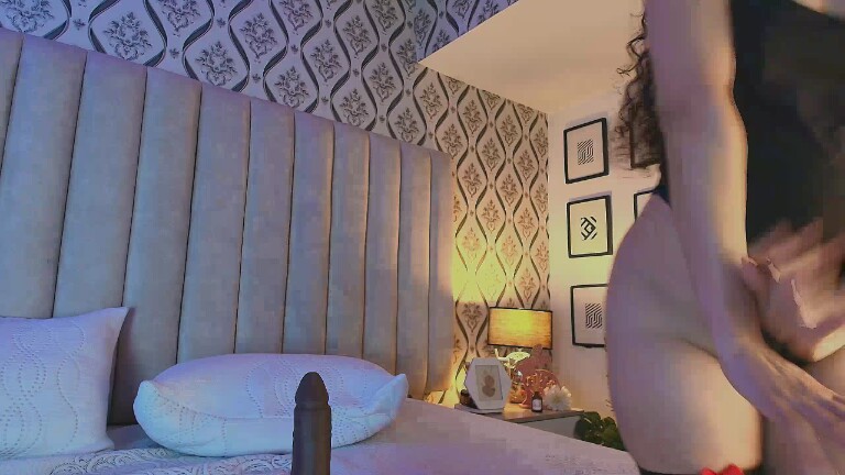 Emma_Lunny's Streamate show and profile