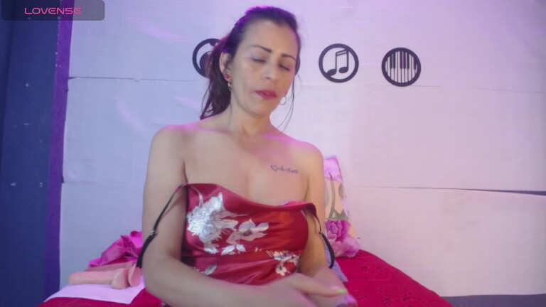 SensualsSara's Streamate show and profile