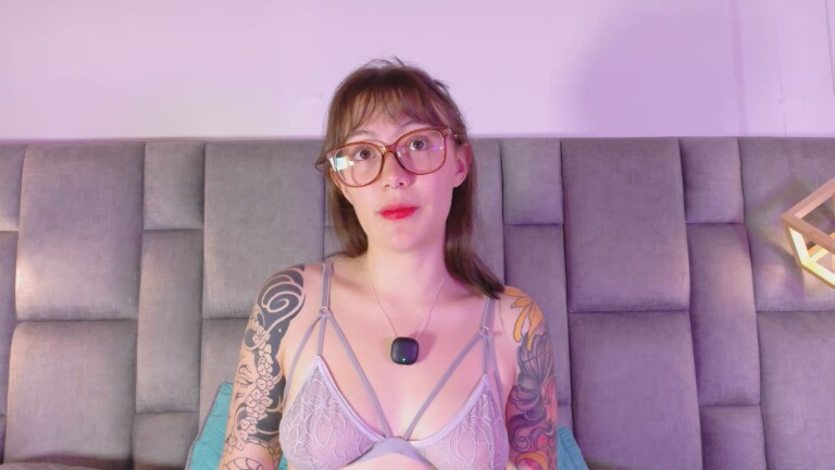 Isabella_Stewart's Streamate show and profile