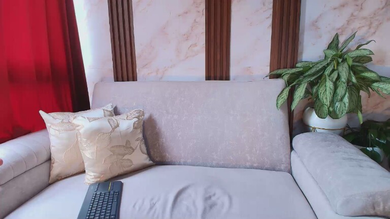 ElizabethRamirez's Streamate show and profile