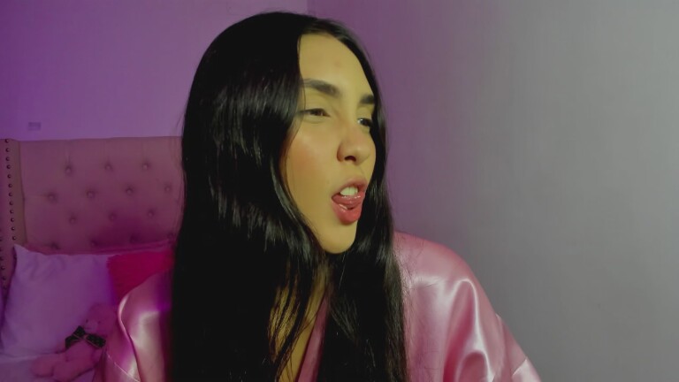 SoyLili's Streamate show and profile