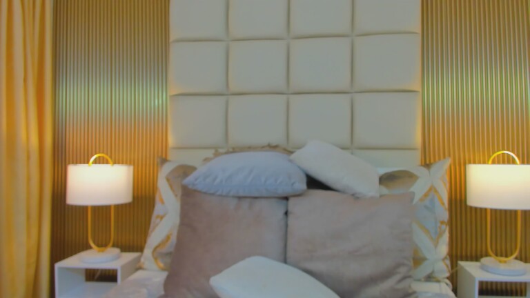 AinhoaBaker's Streamate show and profile