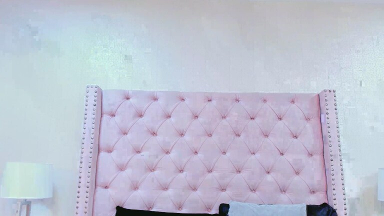 Alisha_Kitty's Streamate show and profile