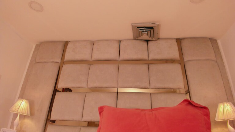 AliceRogerss's Streamate show and profile